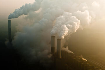 Chimney of a coal-fired power station - photo © engel.ac/Shutterstock